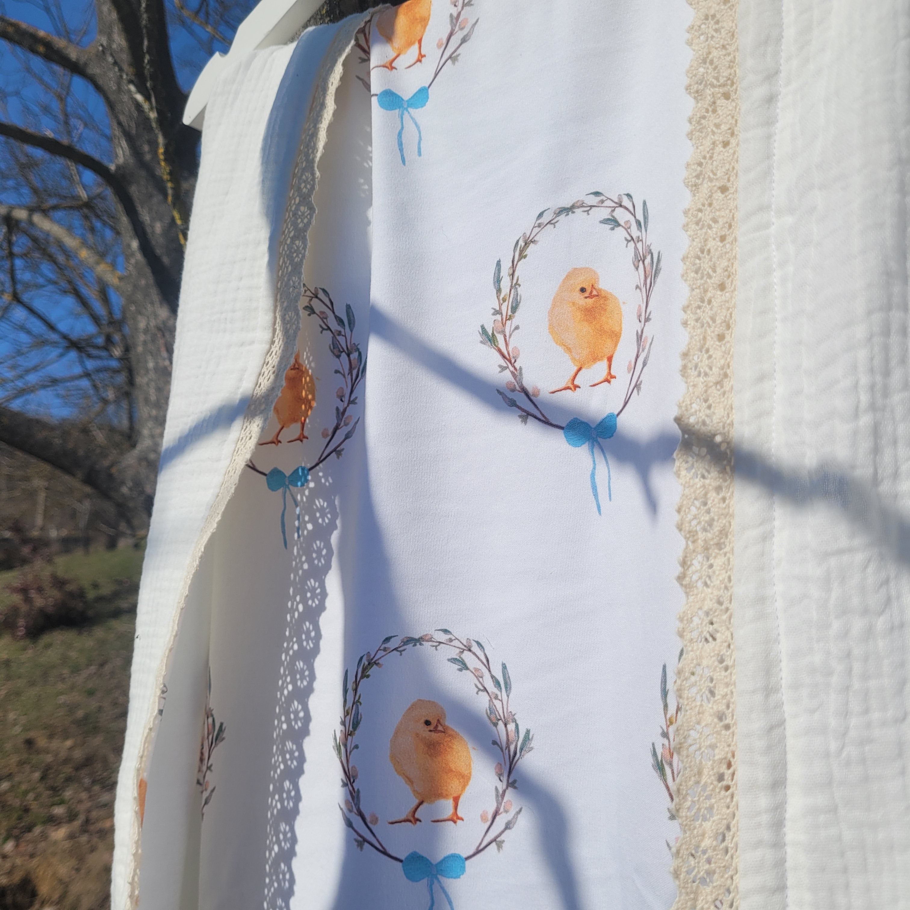 Csipkés babatakaró - Pihe tavasz