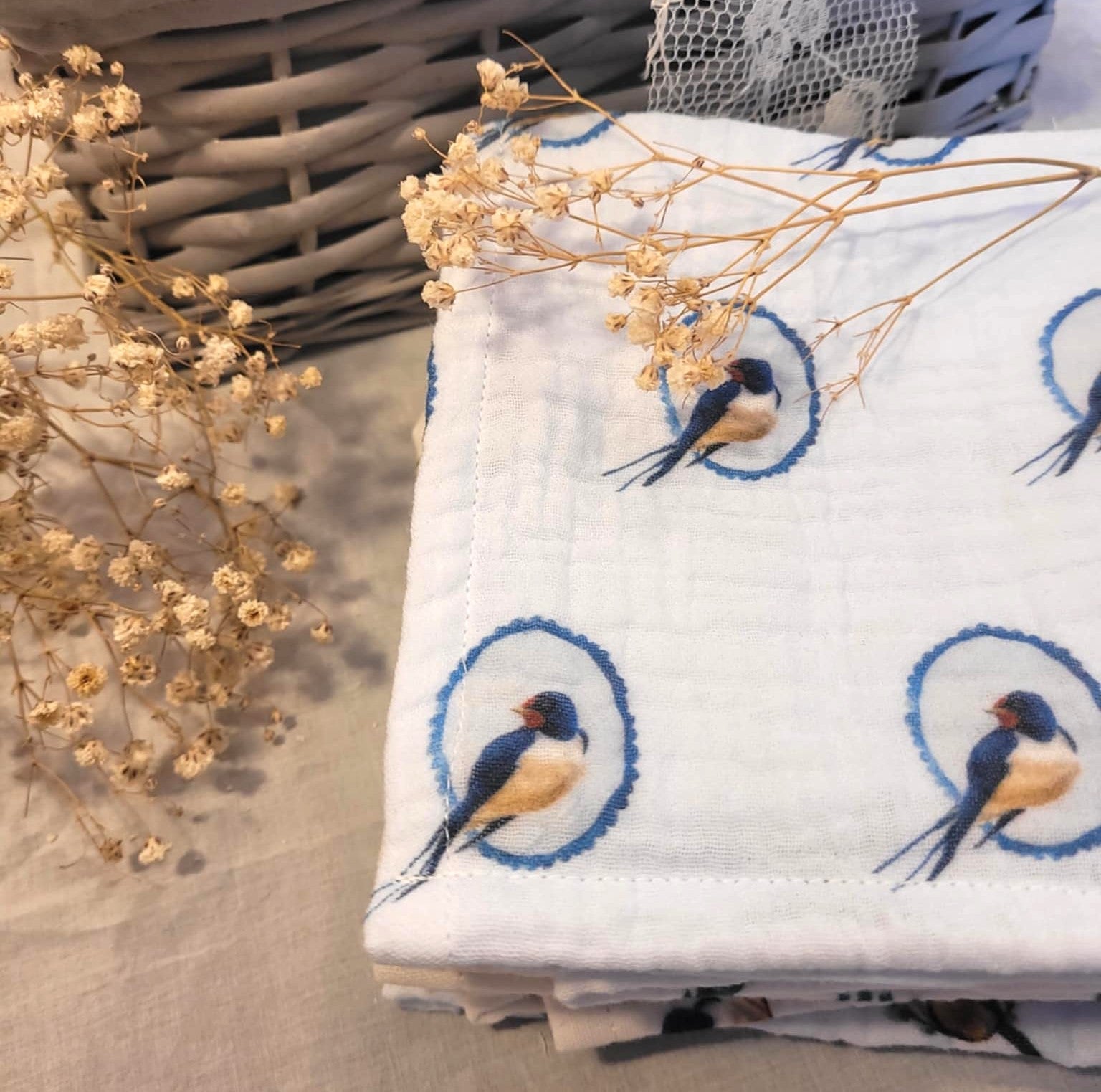 Kis textilpelenka - Az égbolt ablakai